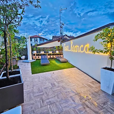 Casa Bianca Terrace View Luino